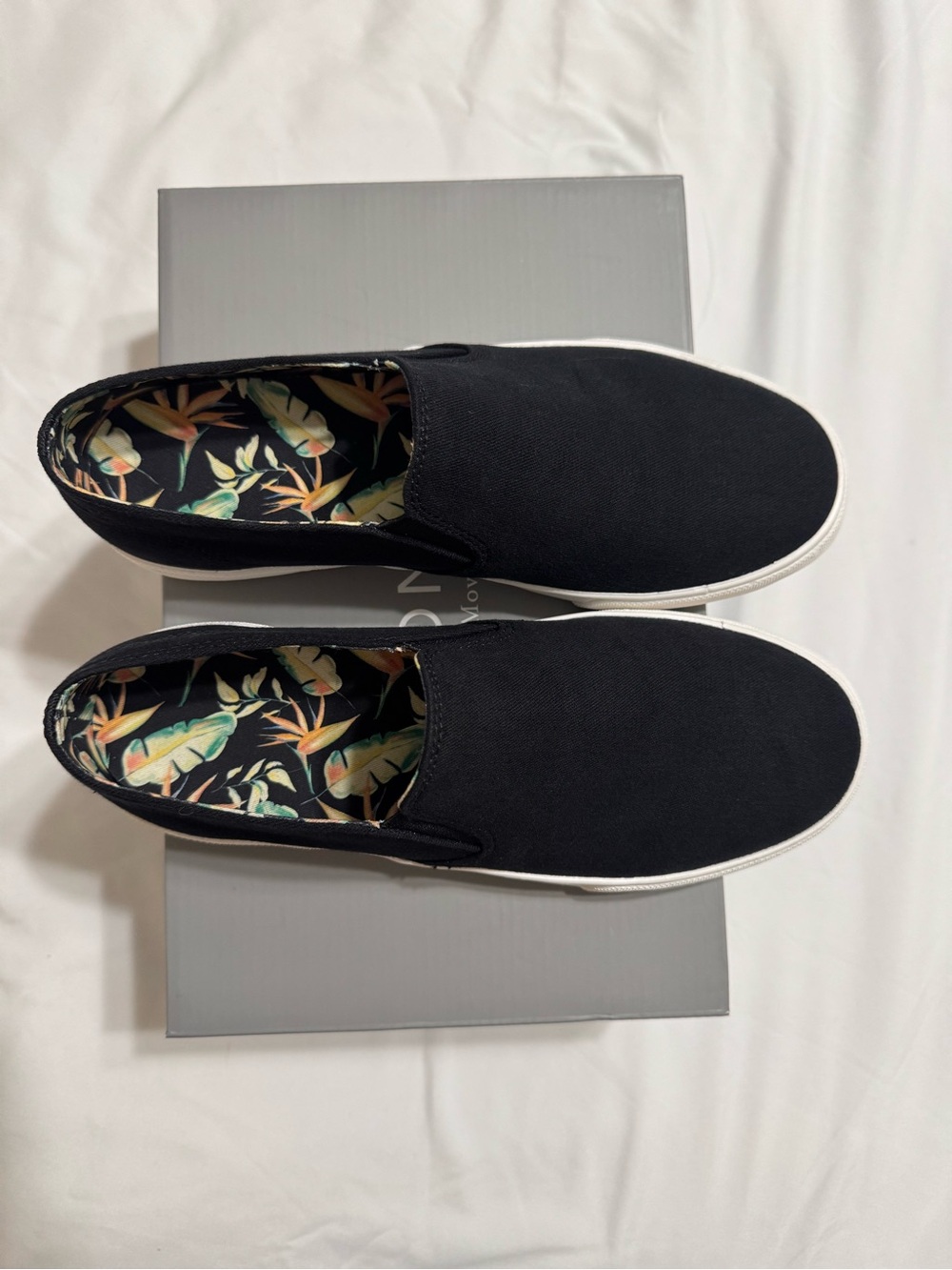 Vionic Black Slip-On Canvas Flats with Tropical Lining